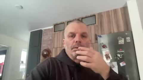 howlingatnothing online show from 12/25/24, 08:17