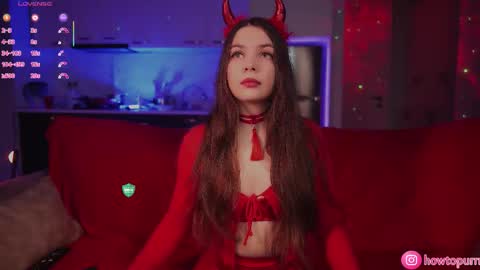 Mia online show from 12/03/25, 05:11