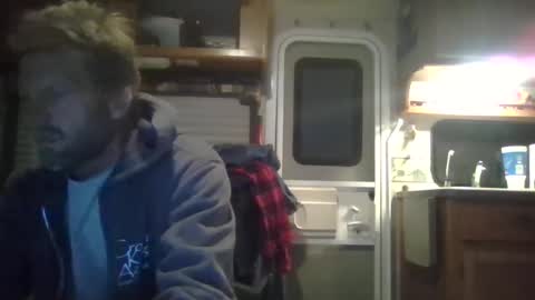 hoytme online show from 01/03/25, 06:44