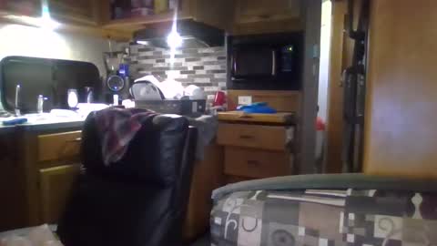 hoytme online show from 09/30/25, 09:47