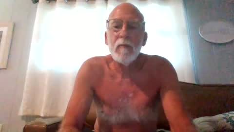 Snapshot of hp58 chatting on 06/22/26, 10:07 hp58 online show from 06/22/26, 10:07