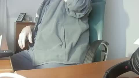 Peter online show from 02/04/25, 09:10