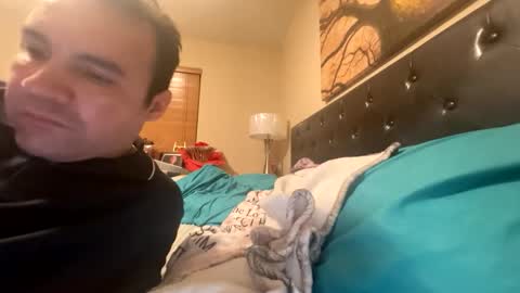 Snapshot of htfsb chatting on 01/14/26, 07:03 htfsb online show from 01/14/26, 07:03