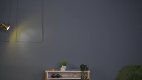 Diane online show from 09/09/25, 01:38