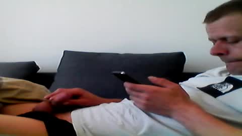 Snapshot of hubikush22 chatting on 04/26/26, 10:24 hubikush22 online show from 04/26/26, 10:24