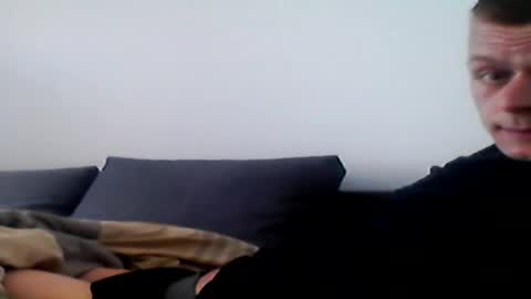 Snapshot of hubikush22 chatting on 05/25/26, 08:42 hubikush22 online show from 05/25/26, 08:42