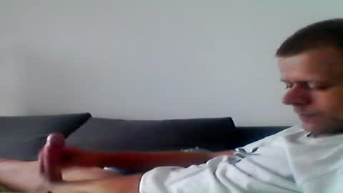 hubikush22 online show from 08/01/26, 05:40