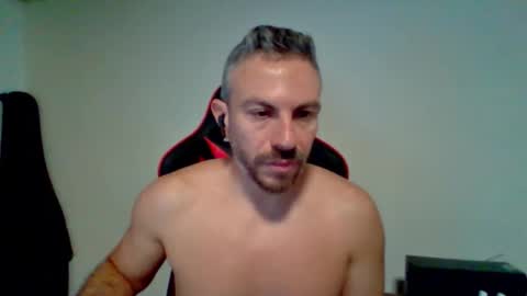 huge__cumshot online show from 09/30/25, 02:44