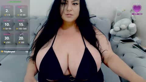 Erica online show from 05/13/26, 09:44