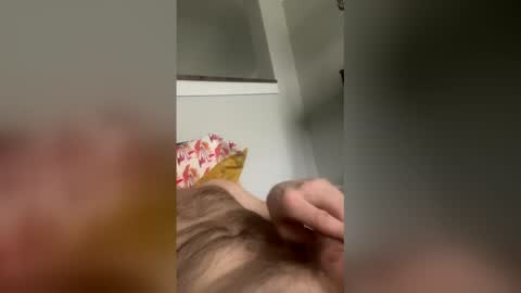 Snapshot of hugecock475 chatting on 12/20/25, 03:19 hugecock475 online show from 12/20/25, 03:19