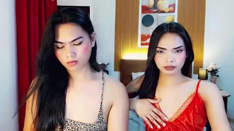 nathalie online show from 10/19/25, 04:07