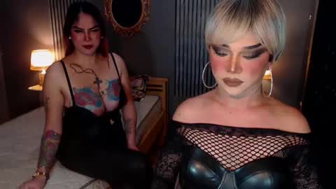 Christine online show from 11/11/25, 05:57