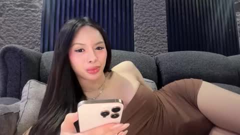 Tine Castillo online show from 12/03/25, 03:14