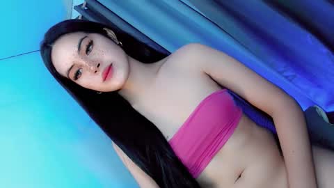 Yhanie online show from 04/16/26, 01:17