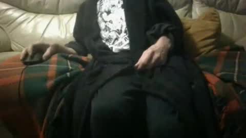 Snapshot of hugenob4u chatting on 01/05/25, 04:59 hugenob4u online show from 01/05/25, 04:59