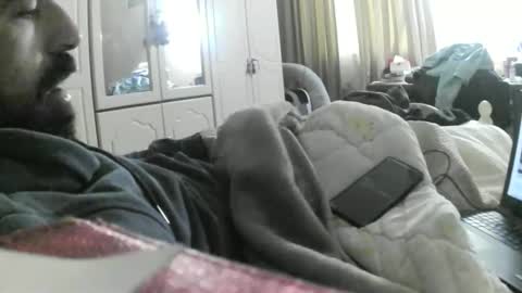 Snapshot of hugeveiny chatting on 03/26/26, 07:25 hugeveiny online show from 03/26/26, 07:25