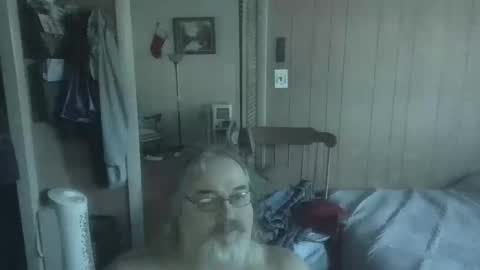 lonely huggy bear online show from 03/08/26, 01:37