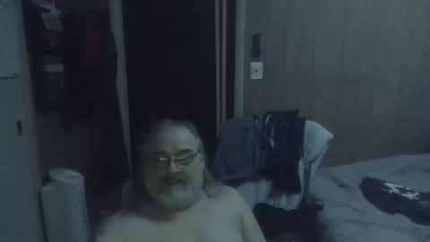 Snapshot of huggybear566 chatting on 04/15/26, 10:11 lonely huggy bear online show from 04/15/26, 10:11