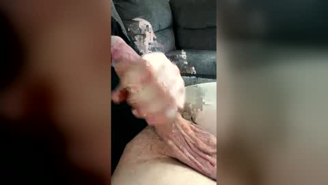 hugo4lif3 online show from 03/01/26, 08:33