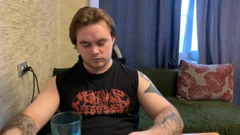 Hugo online show from 04/03/26, 03:10