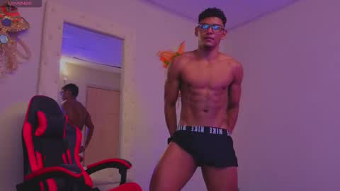 Hugo Cano online show from 02/26/26, 04:55