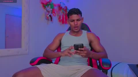 Hugo Cano online show from 04/12/26, 01:54