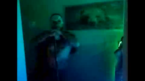 Snapshot of huidos2006 chatting on 12/14/25, 03:01 huidos2006 online show from 12/14/25, 03:01