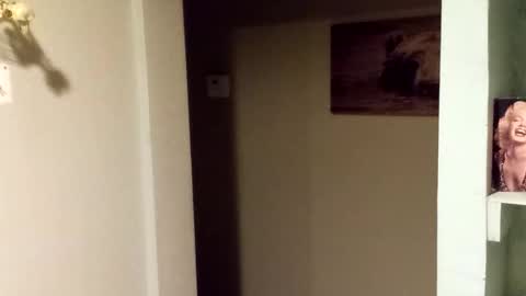 Snapshot of huidos2006 chatting on 01/14/26, 01:00 huidos2006 online show from 01/14/26, 01:00