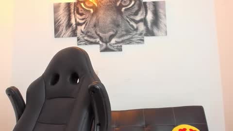 Eli online show from 02/10/26, 12:37