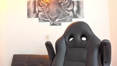 Eli online show from 02/16/26, 11:23