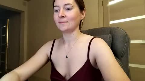 Snapshot of humpygrey chatting on 10/05/25, 04:38 HumpyGrey online show from 10/05/25, 04:38