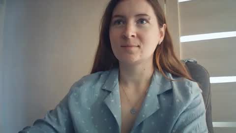 Snapshot of humpygrey chatting on 10/24/25, 10:11 HumpyGrey online show from 10/24/25, 10:11