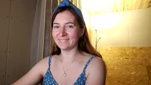 Snapshot of humpygrey chatting on 11/14/25, 04:38 HumpyGrey online show from 11/14/25, 04:38