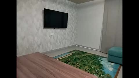 Snapshot of humpygrey chatting on 02/18/26, 06:59 HumpyGrey online show from 02/18/26, 06:59