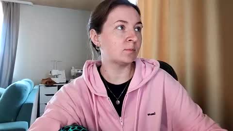 HumpyGrey online show from 04/28/26, 05:01