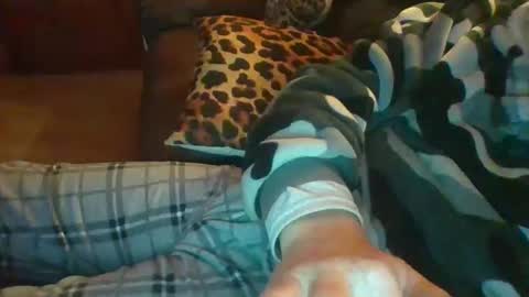 Snapshot of hung69foryou chatting on 10/18/25, 11:38 hung69foryou online show from 10/18/25, 11:38