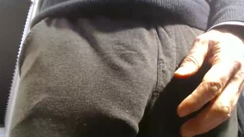 Big uncut cock dripping online show from 04/22/26, 03:24