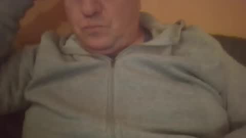 Snapshot of hungariandaddyy1975 chatting on 10/12/25, 05:12 fatcockdaddy vastagfark magyar apuci online show from 10/12/25, 05:12