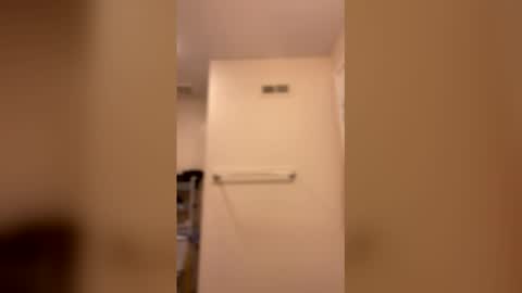 hungbwc99999 online show from 02/23/26, 03:48