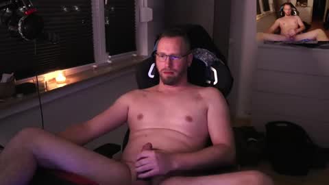 hungry_26 online show from 02/19/25, 07:16