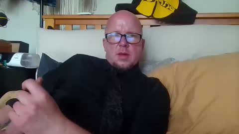 HuingsingleDad79 online show from 04/28/26, 07:19