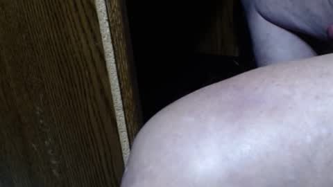 hungsofine online show from 02/07/25, 12:09