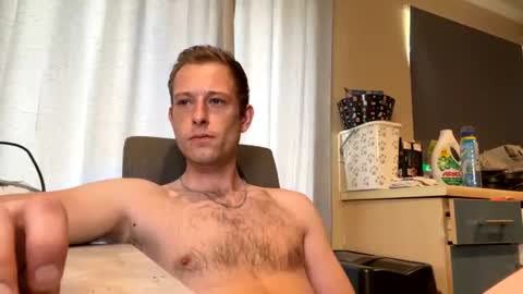 Snapshot of hungteasex chatting on 06/20/26, 07:11 HungTeaseX online show from 06/20/26, 07:11