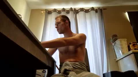 HungTeaseX online show from 08/01/26, 08:57
