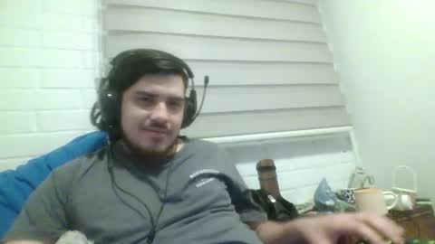 Snapshot of hungweeb chatting on 07/12/26, 03:52 Rod online show from 07/12/26, 03:52