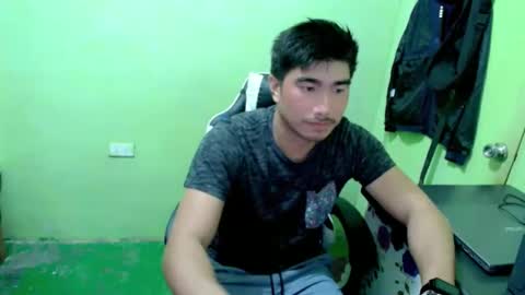 Snapshot of hunkfireman chatting on 06/06/26, 12:38 ADAM online show from 06/06/26, 12:38