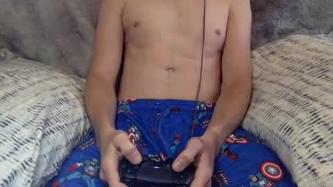 Hunkhog online show from 05/02/26, 12:21