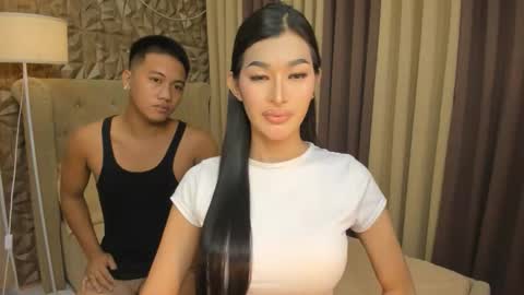 Snapshot of hunkhomerontop chatting on 10/25/25, 07:27 hunkhomerontop online show from 10/25/25, 07:27