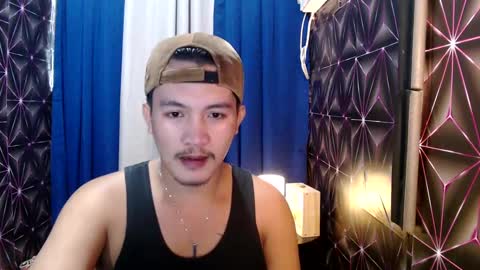 hunkylloyd online show from 12/17/24, 04:34