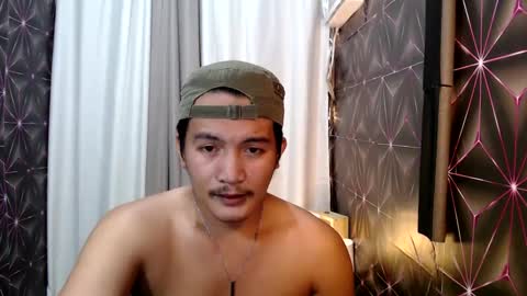 hunkylloyd online show from 02/13/25, 01:59